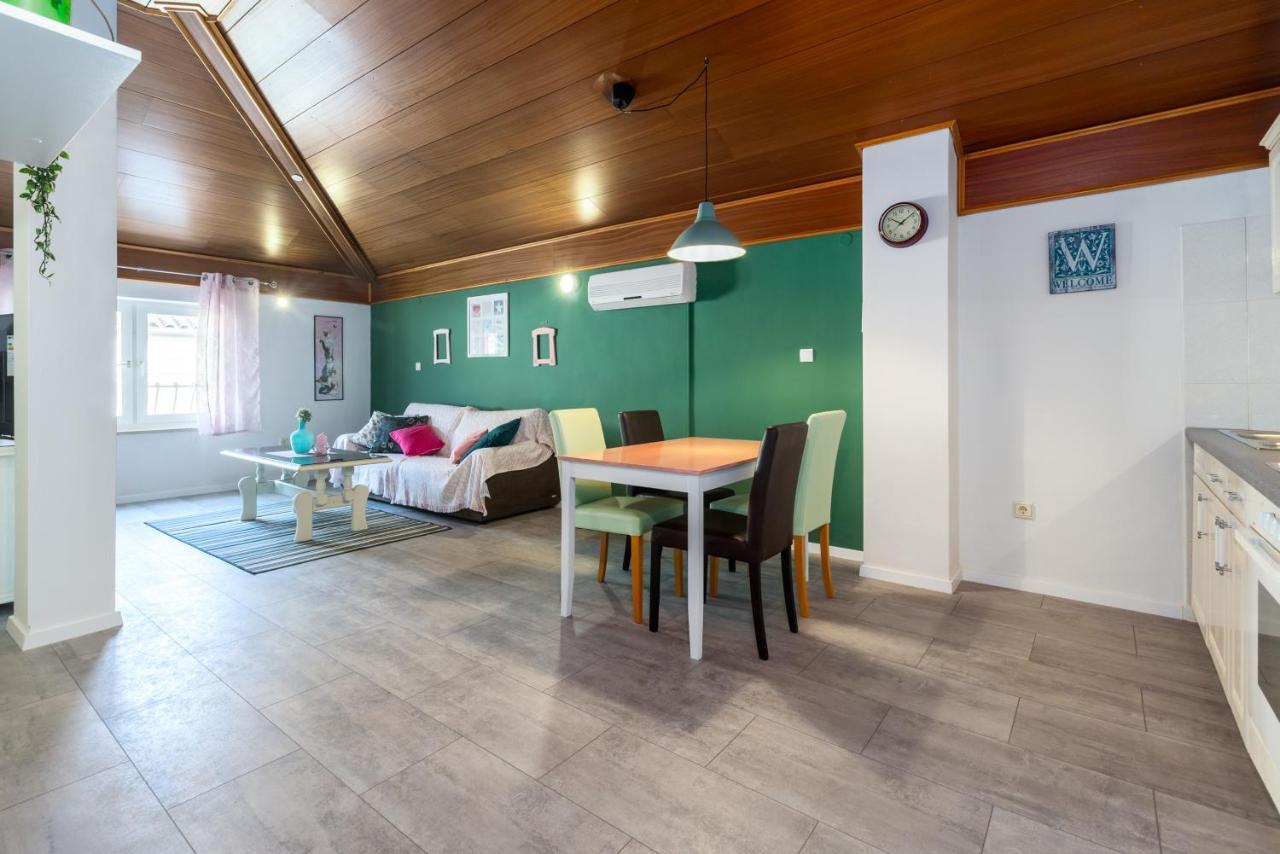 Lara Deluxe Superior 5 Star Apartment, Your Piece Of Heaven By The Sea & Park Novigrad Istria 外观 照片